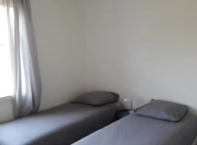 Villa Agon-coutainville, Spacieuse A 250m De La *